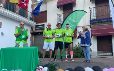 375 participantes ponen el color solidario al último sábado del verano en la X Marcha de Fuente el Saz de Jarama